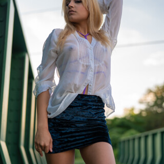 Modesty-63263fa918f8431f2