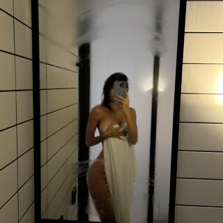 anna.ralphs-2022-11-27-2696806005