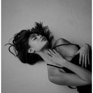 anna.ralphs-2023-01-24-2753414417-Im-not-a-fan-of-black-and-white-photos-but-I-thin