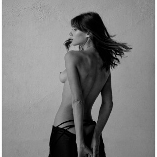 anna.ralphs-2023-01-24-2753414420-Im-not-a-fan-of-black-and-white-photos-but-I-thin