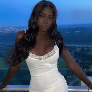 nikyymodel---CRssQ-Aso8P