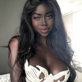 nylalueeth---CZ6yLU-KwZo