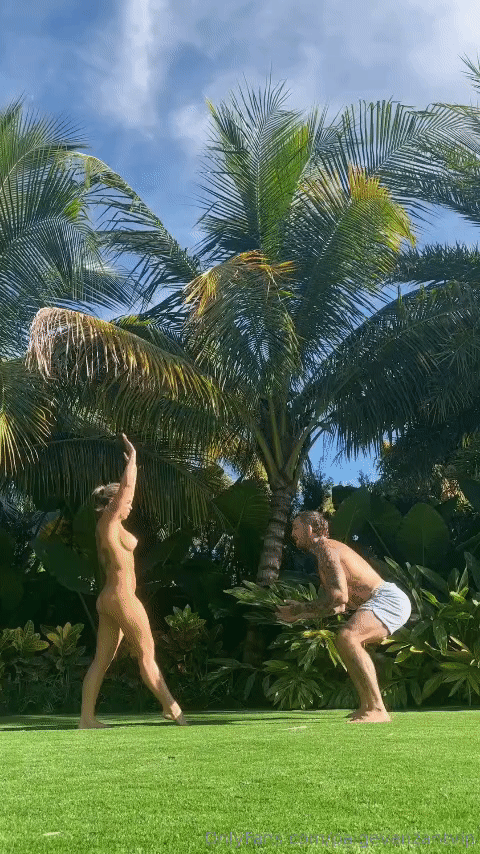 a15ac179911d3b723e8be1f93a49bc05.gif